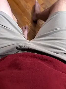 Snapshot of MrandMrsHaze chatting on October 2025 02:42:01 AM MrandMrsHaze online show from October 2025 02:42:01 AM