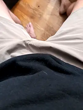 Snapshot of MrandMrsHaze chatting on October 2025 02:12:02 AM MrandMrsHaze online show from October 2025 02:12:02 AM