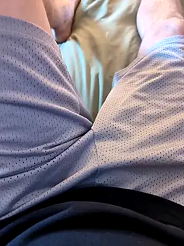 Snapshot of MrandMrsHaze chatting on October 2025 02:39:01 PM MrandMrsHaze online show from October 2025 02:39:01 PM