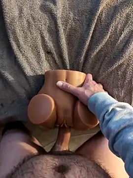 Snapshot of MrandMrsHaze chatting on November 2025 07:46:01 PM MrandMrsHaze online show from November 2025 07:46:01 PM