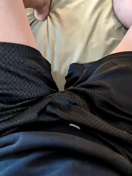 Snapshot of MrandMrsHaze chatting on November 2025 07:35:01 PM MrandMrsHaze online show from November 2025 07:35:01 PM