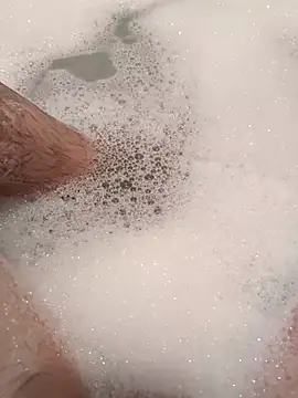 Snapshot of MrandMrsHaze chatting on November 2025 05:39:01 AM MrandMrsHaze online show from November 2025 05:39:01 AM