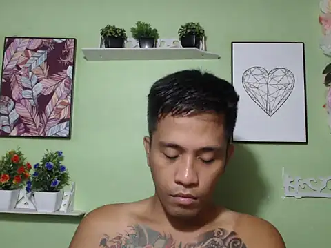 Thyler08 online show from September 2025 06:59:02 AM