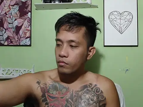 Thyler08 online show from October 2025 06:37:01 AM