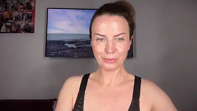Snapshot of RachellAmazing chatting on July 2026 06:21:01 PM RachellAmazing online show from July 2026 06:21:01 PM