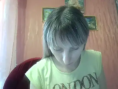 Snapshot of Biddy_Alana chatting on January 2025 10:52:02 AM Biddy Alana online show from January 2025 10:52:02 AM