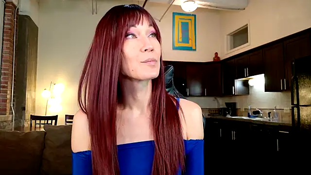 EveEnigma online show from December 2024 01:22:02 PM