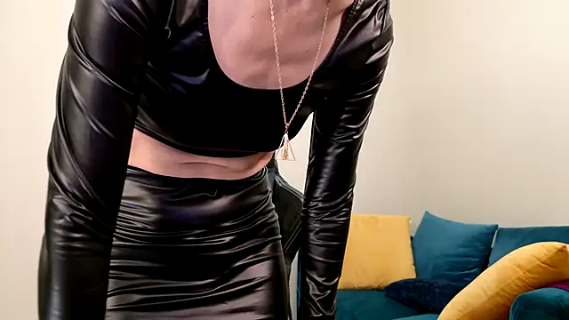 EveEnigma online show from February 2025 06:19:01 PM