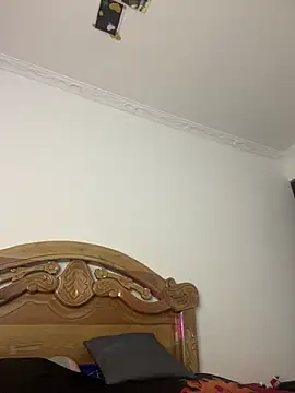 Snapshot of bellaa-w chatting on October 2025 01:03:02 PM bellaa-w online show from October 2025 01:03:02 PM