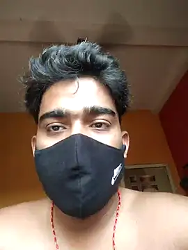 Love birdss online show from March 2025 09:33:02 AM