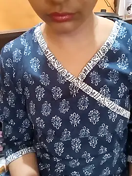 Snapshot of Diya_143 chatting on March 2025 11:22:02 AM Diya 143 online show from March 2025 11:22:02 AM