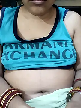 Snapshot of Diya_143 chatting on September 2025 07:52:01 PM Diya 143 online show from September 2025 07:52:01 PM