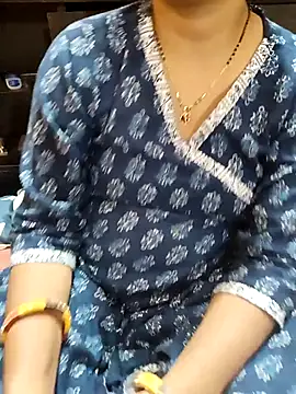 Snapshot of Diya_143 chatting on October 2025 06:02:01 PM Diya 143 online show from October 2025 06:02:01 PM