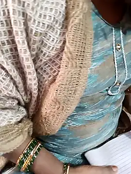 Snapshot of Diya_143 chatting on November 2025 05:16:02 AM Diya 143 online show from November 2025 05:16:02 AM