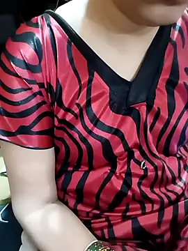 Snapshot of Diya_143 chatting on November 2025 07:41:02 PM Diya 143 online show from November 2025 07:41:02 PM