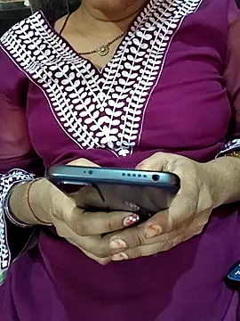 Diya 143 online show from May 2026 07:37:01 AM