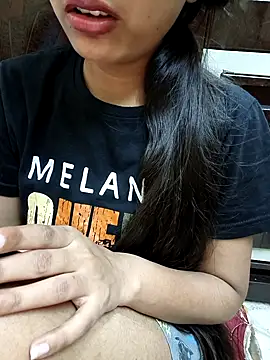 Snapshot of Nupur_69 chatting on September 2025 08:11:02 PM Nupur 69 online show from September 2025 08:11:02 PM