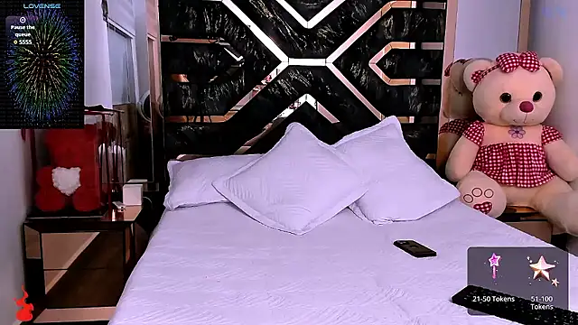 Tania white89 online show from January 2026 01:11:01 AM