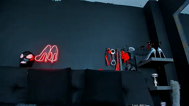 Amberstones online show from February 2025 12:25:01 AM