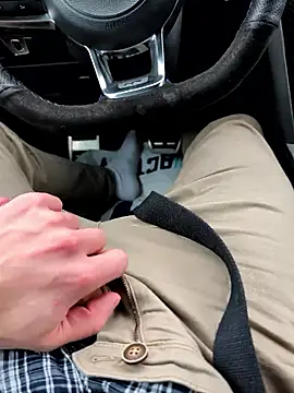 jungerbummser23 online show from January 2026 01:49:01 PM