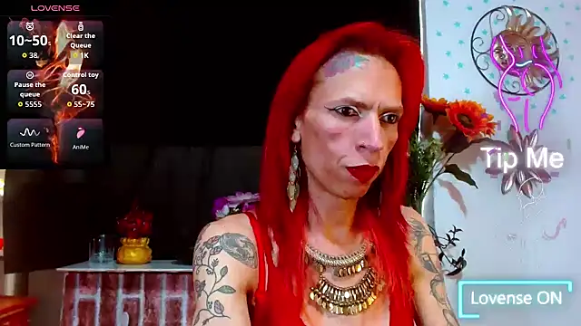 Snapshot of VanessaWolf chatting on July 2026 04:21:01 PM VanessaWolf online show from July 2026 04:21:01 PM