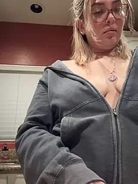 Snapshot of nativepumpkin95 chatting on January 2025 01:18:02 AM nativepumpkin95 online show from January 2025 01:18:02 AM