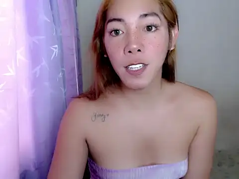 Snapshot of perly_169 chatting on June 2026 08:30:01 AM perly 169 online show from June 2026 08:30:01 AM