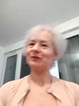 Snapshot of Hot_Ann52 chatting on February 2025 10:18:02 AM Hot Ann52 online show from February 2025 10:18:02 AM