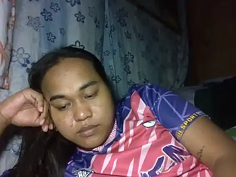 Snapshot of bettina_love chatting on March 2026 06:36:02 PM bettina love online show from March 2026 06:36:02 PM