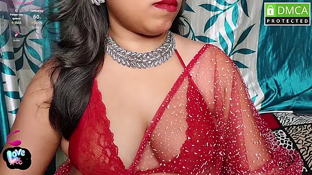 Snapshot of Strip---Queen chatting on February 2025 02:08:01 PM Strip---Queen online show from February 2025 02:08:01 PM