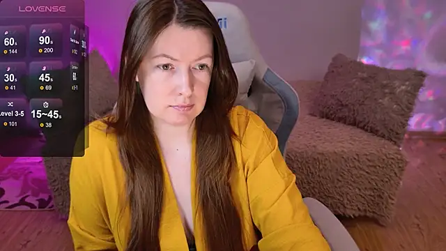 Snapshot of Kira_land chatting on April 2026 07:20:01 PM Kira land online show from April 2026 07:20:01 PM