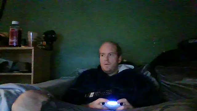 Snapshot of Janssen88 chatting on November 2025 10:42:01 PM Janssen88 online show from November 2025 10:42:01 PM