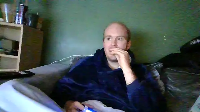 Snapshot of Janssen88 chatting on November 2025 10:42:02 PM Janssen88 online show from November 2025 10:42:02 PM