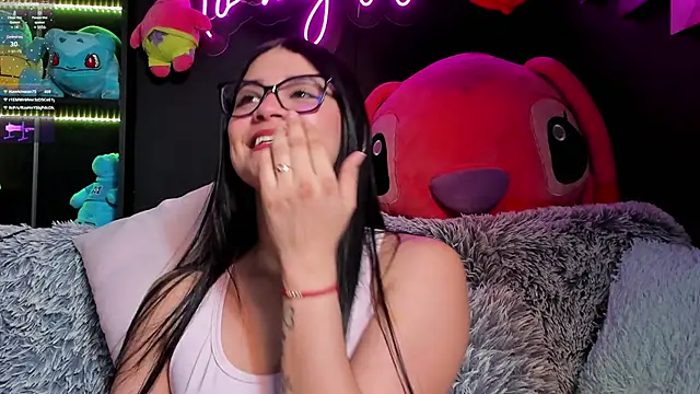 Emilyjhonson 01 online show from March 2025 03:02:02 PM