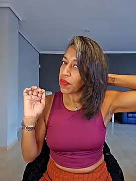 Snapshot of Goldenlace chatting on November 2025 03:17:02 PM Goldenlace online show from November 2025 03:17:02 PM