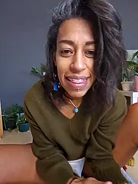 Goldenlace online show from February 2026 11:06:02 AM