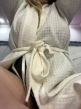 Vivian MayXxX online show from January 2025 02:41:01 AM