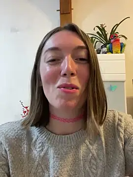 Snapshot of Daisy_Michto_Officiel chatting on January 2025 03:05:02 AM Daisy Michto Officiel online show from January 2025 03:05:02 AM