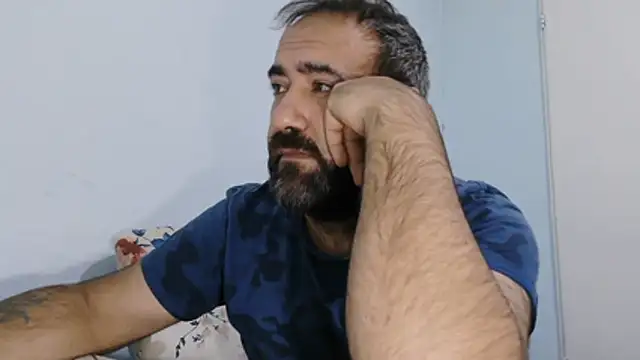 ZYXEL353 online show from December 2025 06:23:01 PM