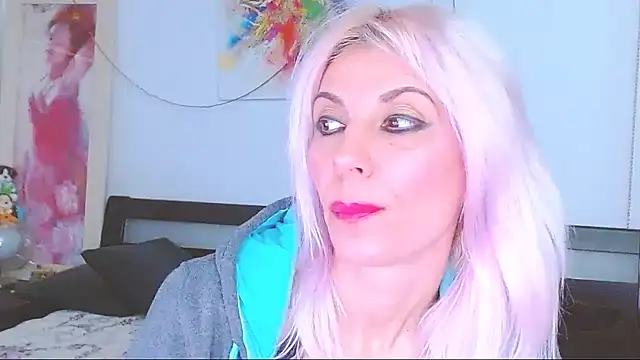 HoneyLara online show from March 2025 10:52:02 PM