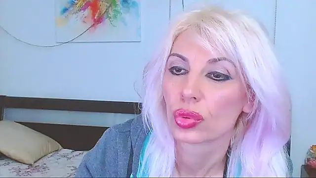 HoneyLara online show from March 2025 02:28:02 AM