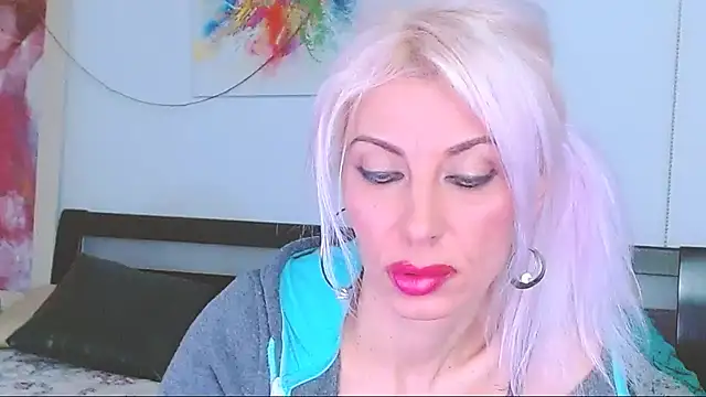 HoneyLara online show from March 2025 08:26:02 PM