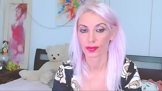 HoneyLara online show from October 2025 08:27:02 PM