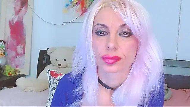 HoneyLara online show from November 2025 08:29:01 PM