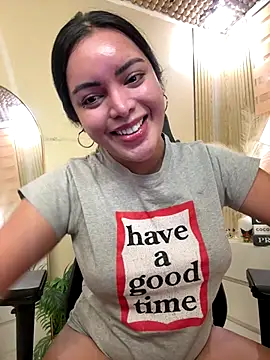 Snapshot of HotstuffCherrySummer chatting on November 2025 07:30:02 AM HotstuffCherrySummer online show from November 2025 07:30:02 AM