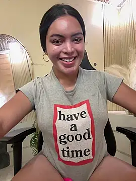 Snapshot of HotstuffCherrySummer chatting on November 2025 06:57:01 AM HotstuffCherrySummer online show from November 2025 06:57:01 AM