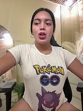 Snapshot of HotstuffCherrySummer chatting on November 2025 08:24:01 AM HotstuffCherrySummer online show from November 2025 08:24:01 AM