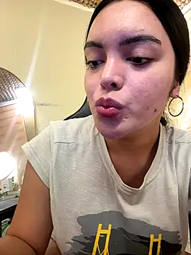 Snapshot of HotstuffCherrySummer chatting on November 2025 08:02:01 AM HotstuffCherrySummer online show from November 2025 08:02:01 AM