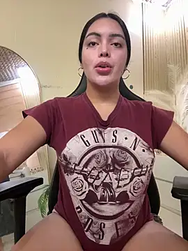 Snapshot of HotstuffCherrySummer chatting on November 2025 09:09:02 AM HotstuffCherrySummer online show from November 2025 09:09:02 AM