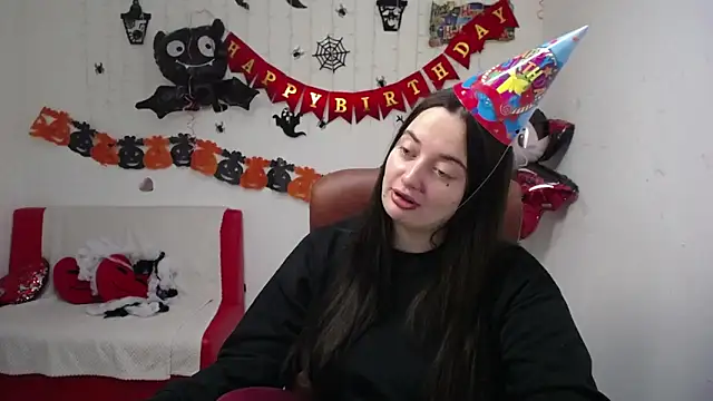 Snapshot of MilanaPrice chatting on October 2025 08:42:01 AM MilanaPrice online show from October 2025 08:42:01 AM